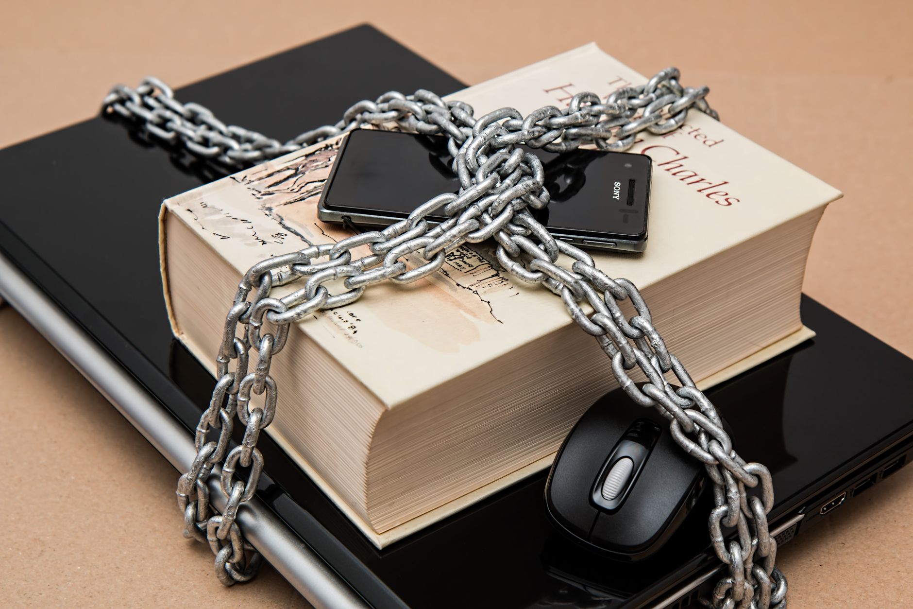 Antivírus — licencia 1 rok / 1 zariadenie